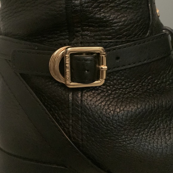 Tory Burch Teresa Logo Black Tumbled/Pebbled Leather Riding Boots - Picture 13 of 15